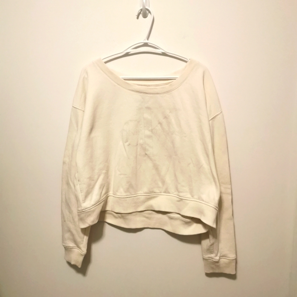CALVIN KLEIN | Cropped cream sweatshirt size XL